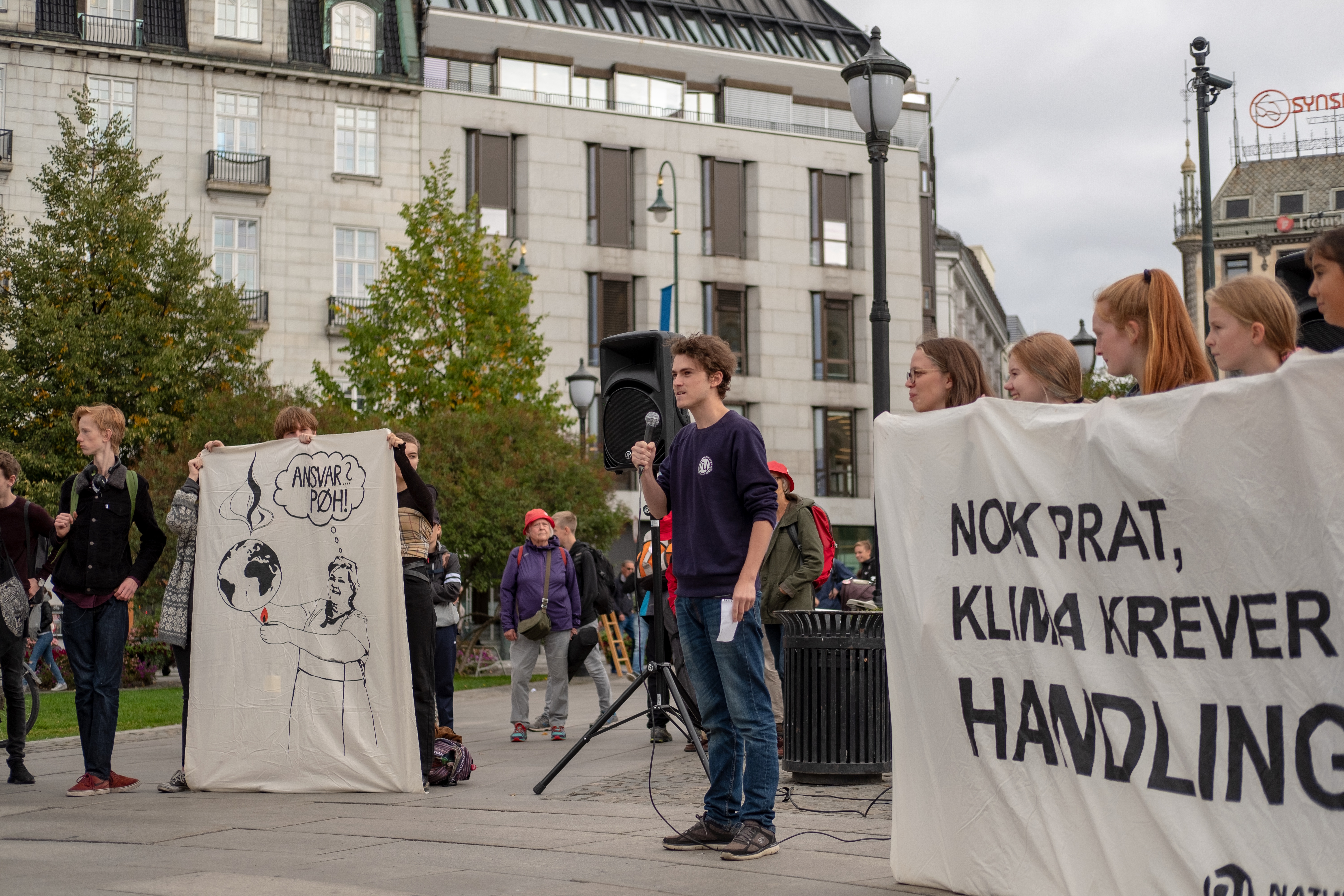 Andreas Randøy speaking at a climate rally in Norway © Andreas Randøy