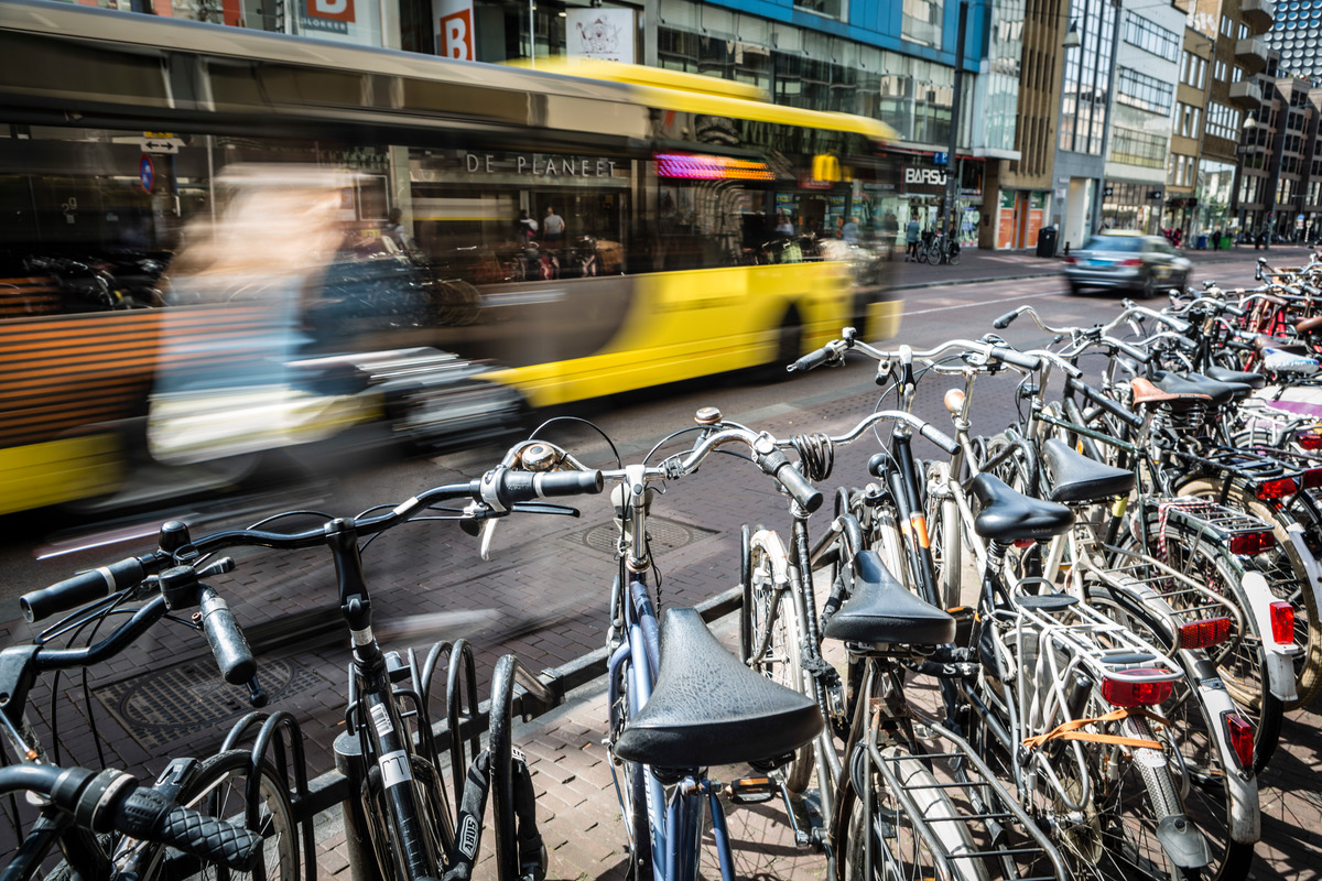 Urban Mobility and Transport in Utrecht. © Bernd Lauter / Greenpeace