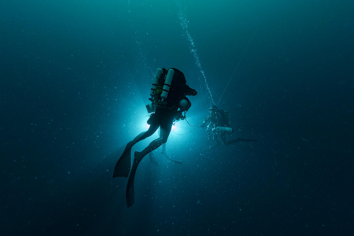 Divers Ascend from a Deep Dive in the Amazon Reef © Alexis Rosenfeld
