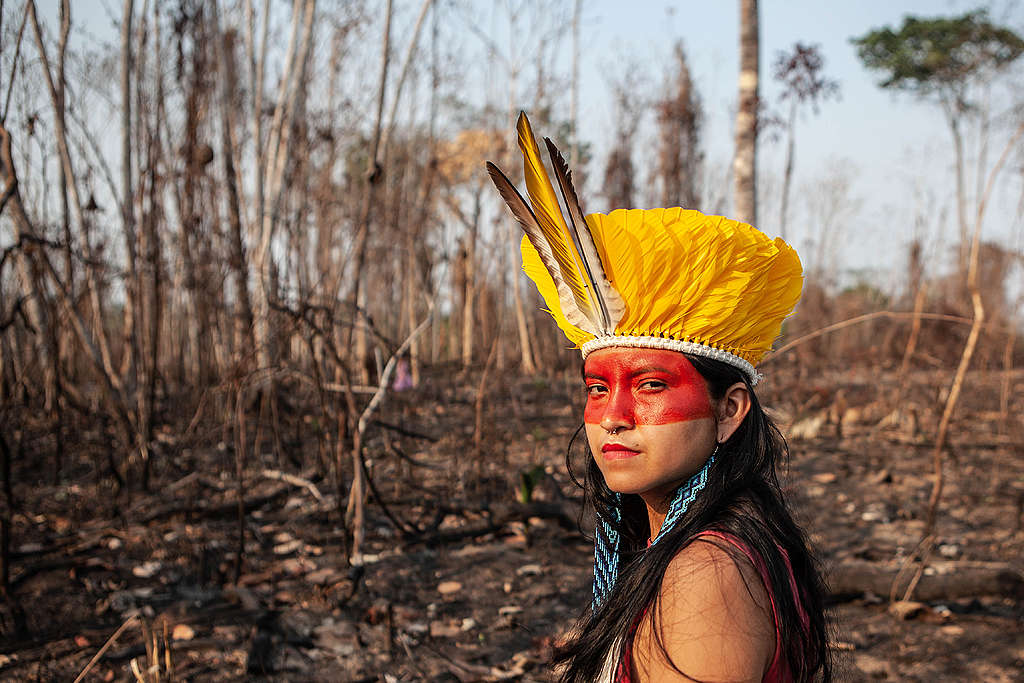 Members of Huni Kuin Tribe in Brazil © Denisa Šterbová / Greenpeace