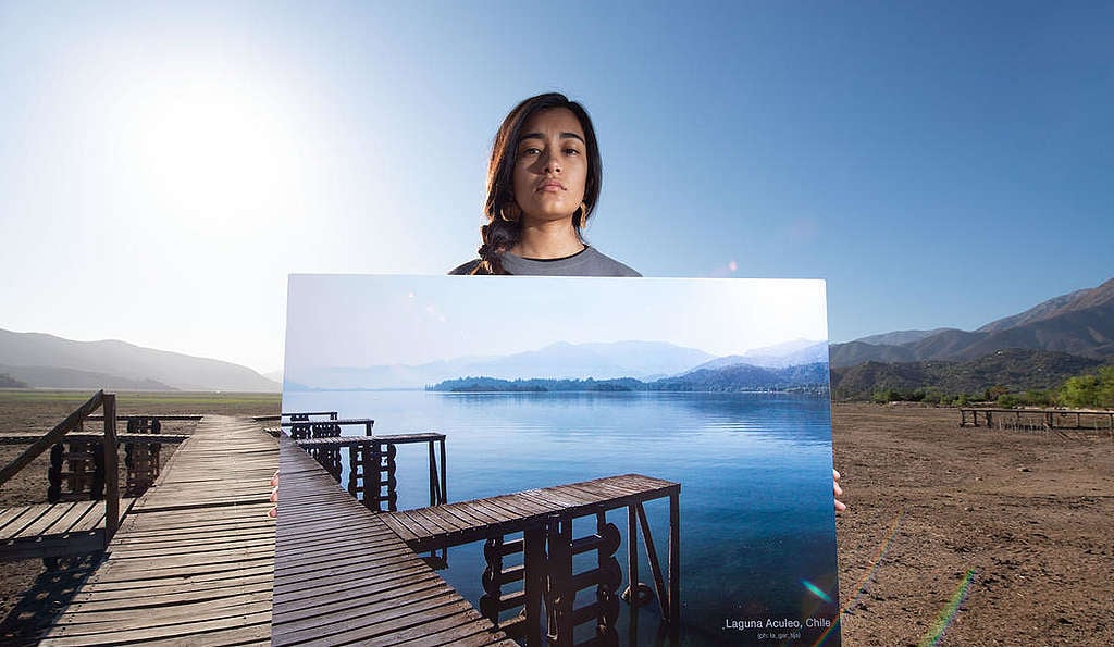 Climate Emergency Action at Laguna de Aculeo in Chile © Martin Katz / Greenpeace