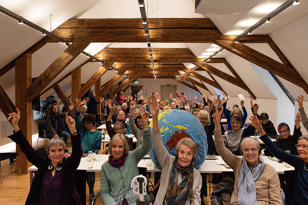 Swiss Senior Women Vote for Climate Protection. © Greenpeace / Piero Good