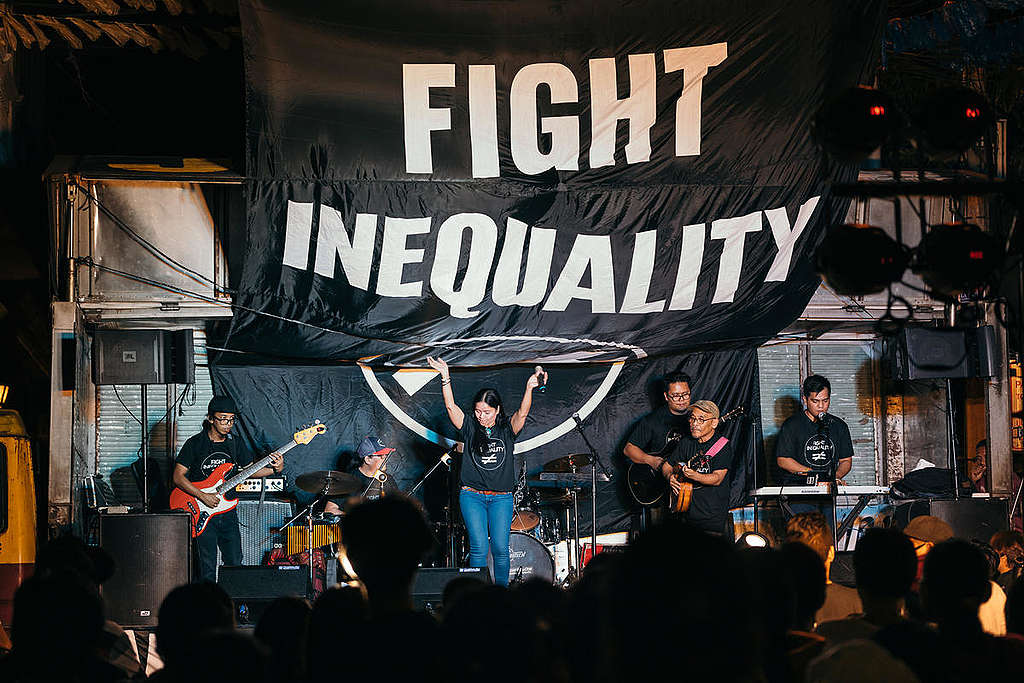 Fighting Inequality Concert in Manila. © Jilson Tiu / Greenpeace