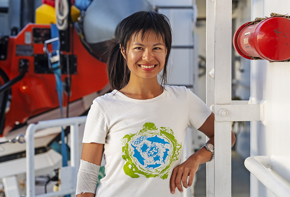 Portrait Kelly Huang. © Marten van Dijl / Greenpeace