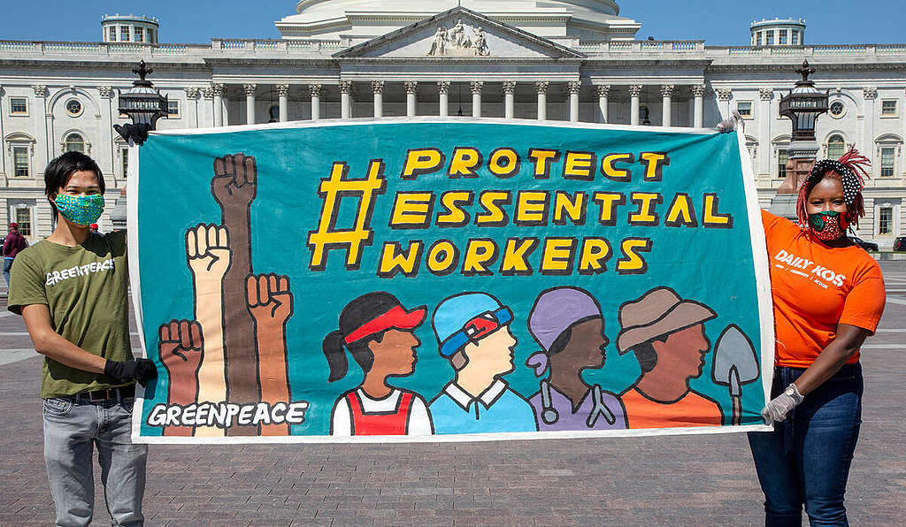 Essential Workers Support On Capitol Hill. © Tim Aubry / Greenpeace Essential Workers Support On Capitol Hill. © Tim Aubry / Greenpeace