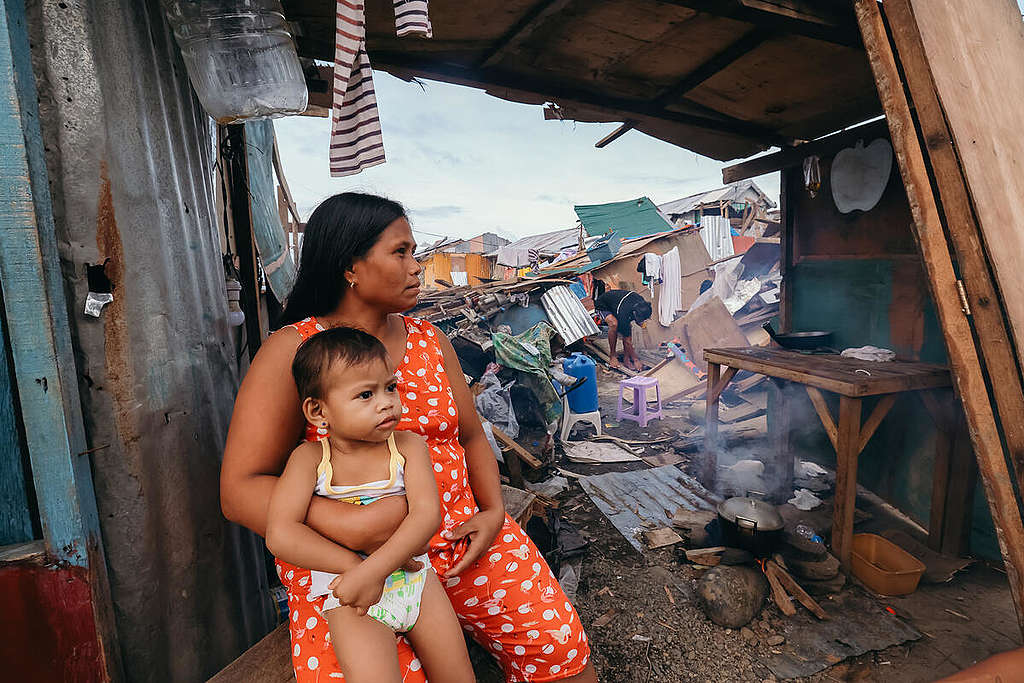 Residentes en Brgy. San Juan, ciudad de Surigao © Jilson Tiu / Greenpeace