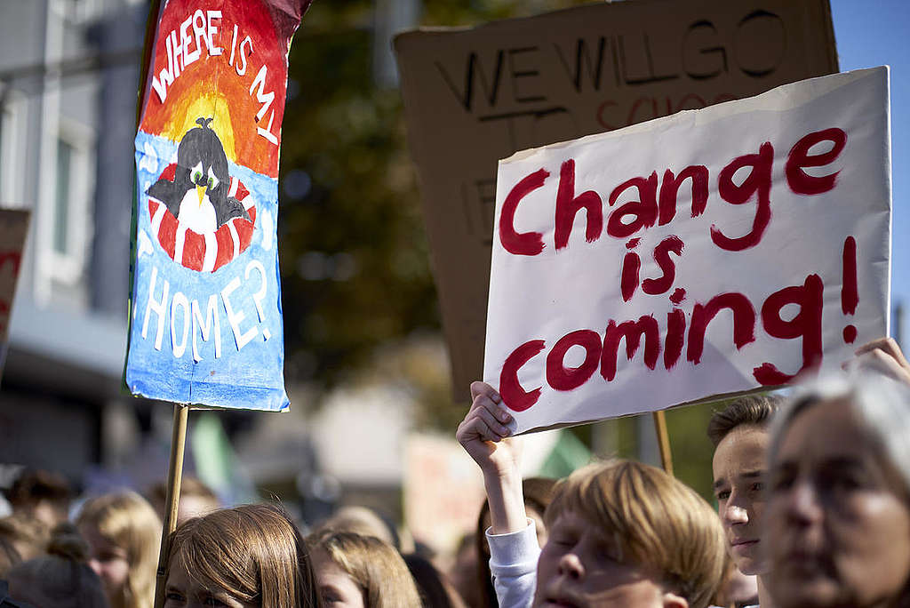 Global Climate Strike in Cologne. © Anne Barth / Greenpeace