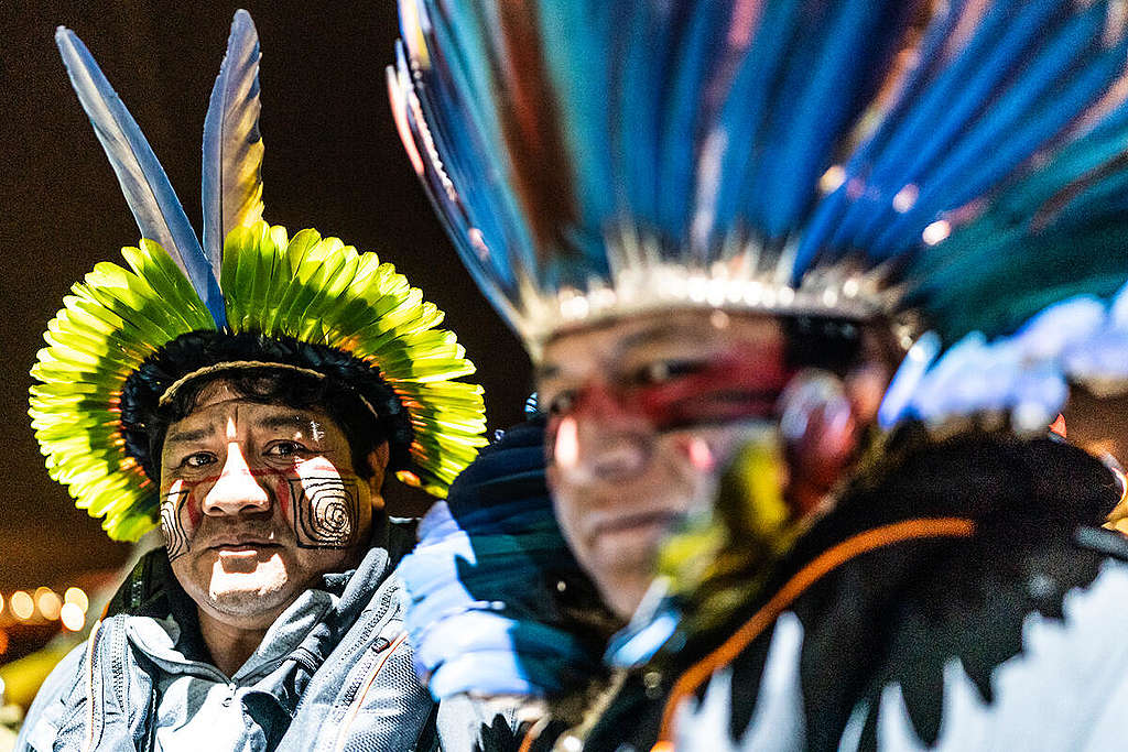 Indigenous leaders Waduwabati Suyá and Alberto França Dias (Alberto Terena) from Brazil, in Amsterdam, calling on EU ministers to support a strong new law that would put an end to European complicity in environmental destruction.