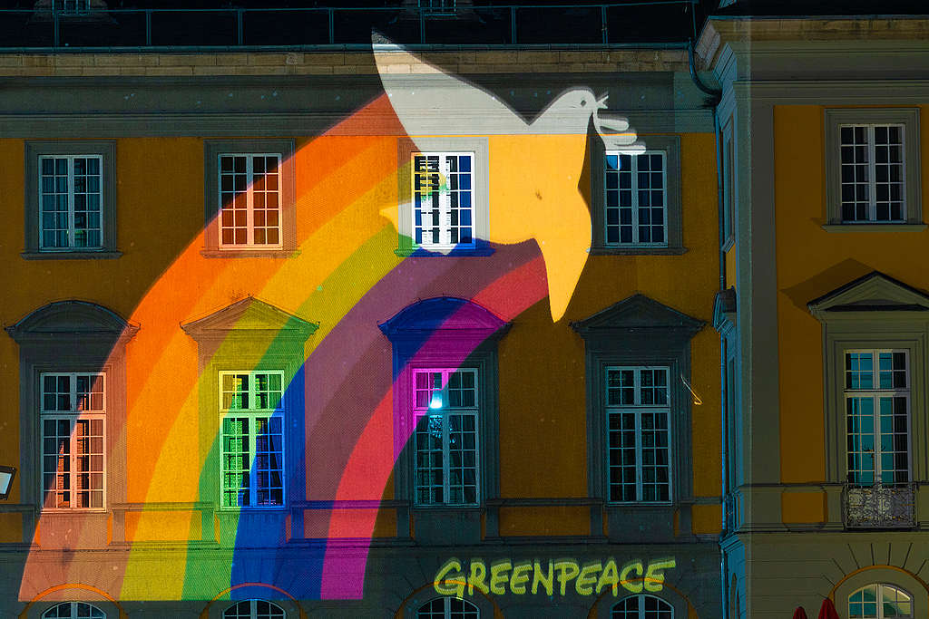 Shining Sign for Peace Projection in Bonn Shining Sign for Peace Projection in Bonn