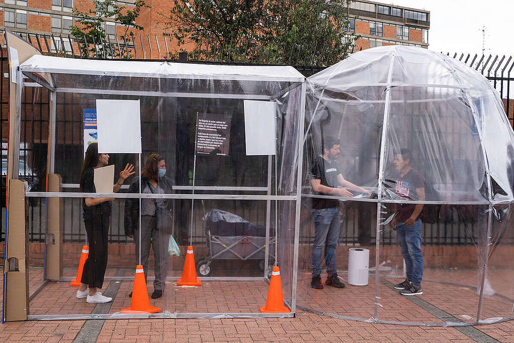 Claim on the International Day of Clean Air in Bogotá.