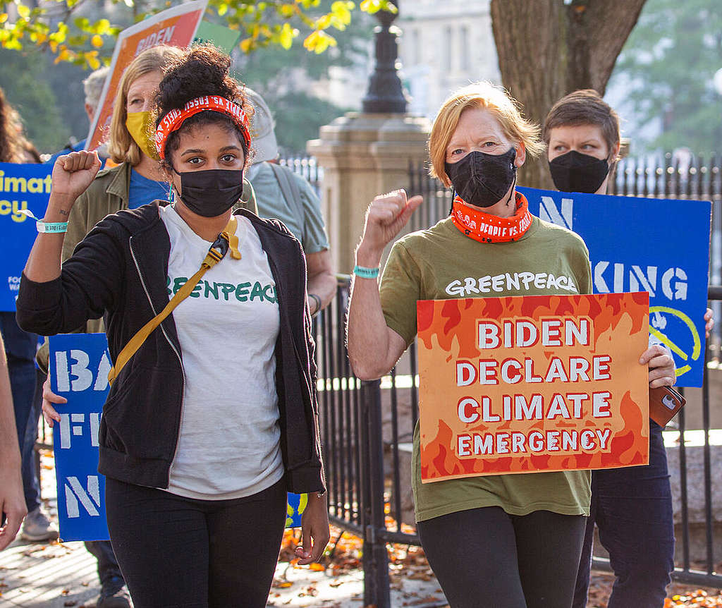 People Vs Fossil Fuels - Protest in Washington DC (Day 4). © Tim Aubry / Greenpeace People Vs Fossil Fuels - Protest in Washington DC (Day 4). © Tim Aubry / Greenpeace