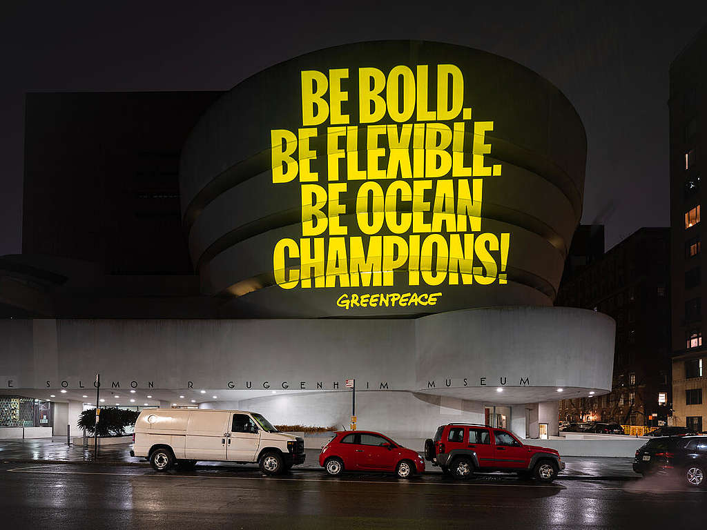 Protect the Oceans Projection onto the Guggenheim Museum in New York. © Greenpeace Protect the Oceans Projection onto the Guggenheim Museum in New York. © Greenpeace