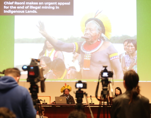 To mark the release of the report and pressure the company to take action, spokespeople from Greenpeace Brazil and Greenpeace East Asia, and Doto Takak Ire, an Indigenous Leader from the Kayapó People, spoke at a press conference in Seoul, South Korea.