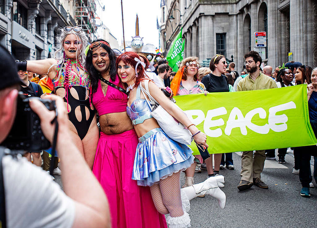 Prideparade in Brussel.  © Greenpeace / Marten van Dijl