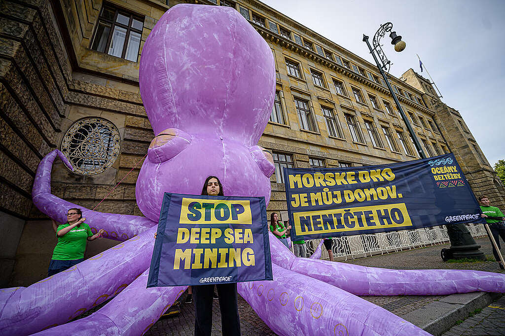 Protest against Deep Sea Mining in Prague. © Greenpeace / Petr Zewlakk Vrabec
