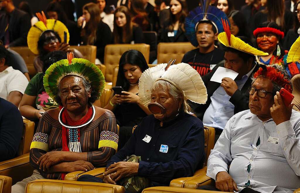 Indigenous Leaders from Brazil attend the Marco Temporal Judgment in Brasilia. © Pedro Ladeira / Greenpeace