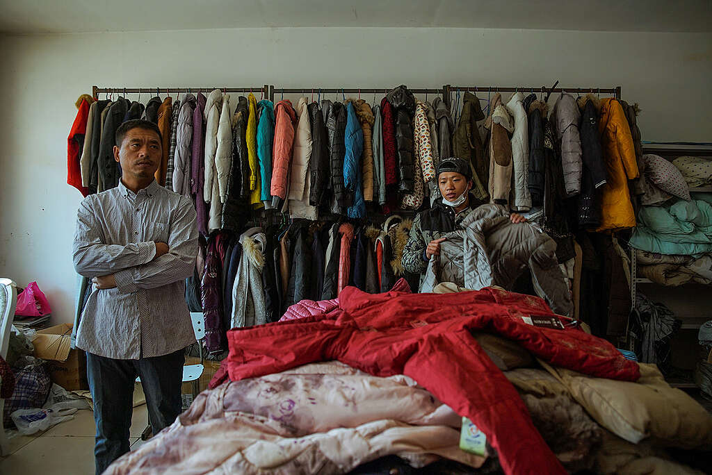 Shopping Reflection Season in China. © Greenpeace / Yan Tu