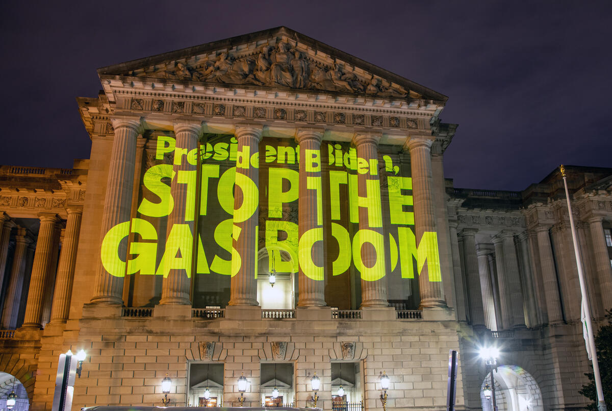 End Methane Gas Expansion: Projection for Biden in Washington DC. © Tim Aubry / Greenpeace