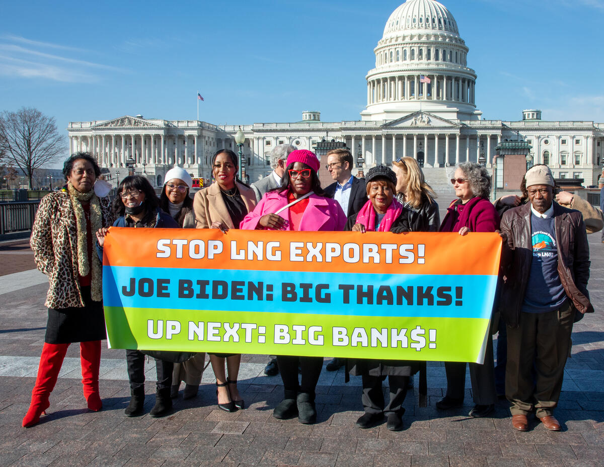 StopLNG Frontliners At The Capitol. © Tim Aubry / Greenpeace