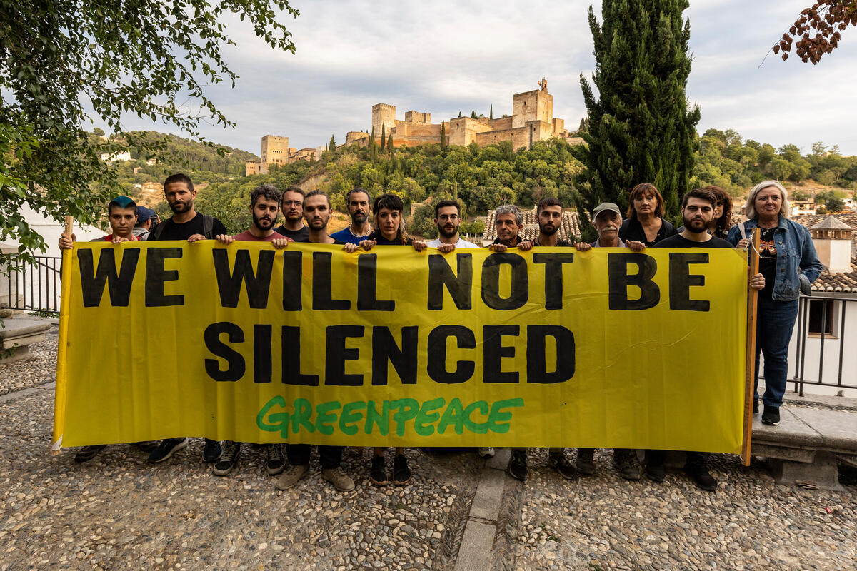Global Week of Action: Solidarity against Energy Transfer's Lawsuit in Granada (Spain). © Greenpeace / Pablo Blazquez