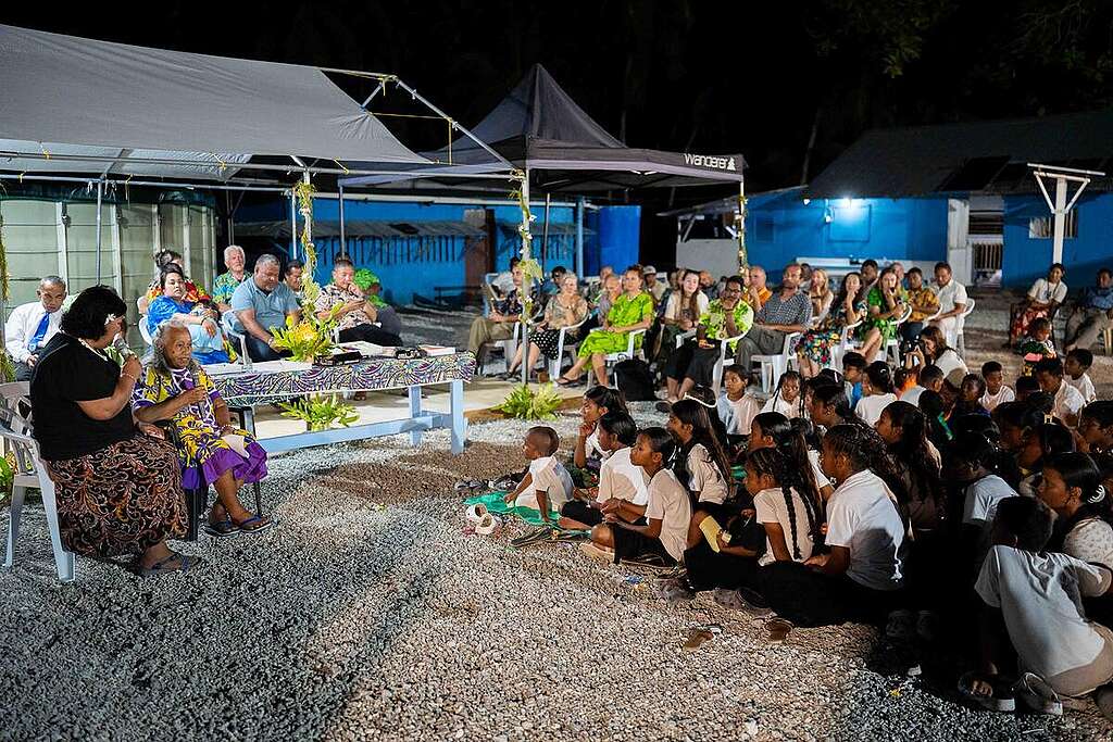 Kathy Joel at 40th Anniversary of Operation Exodus in Marshall Islands. © Greenpeace / Chewy C. Lin
