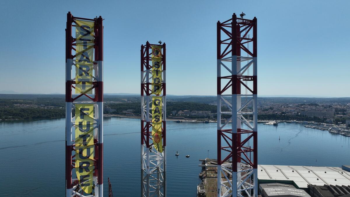 Sky-high protest: activists confront fossil gas in Croatia during heatwave emergency
