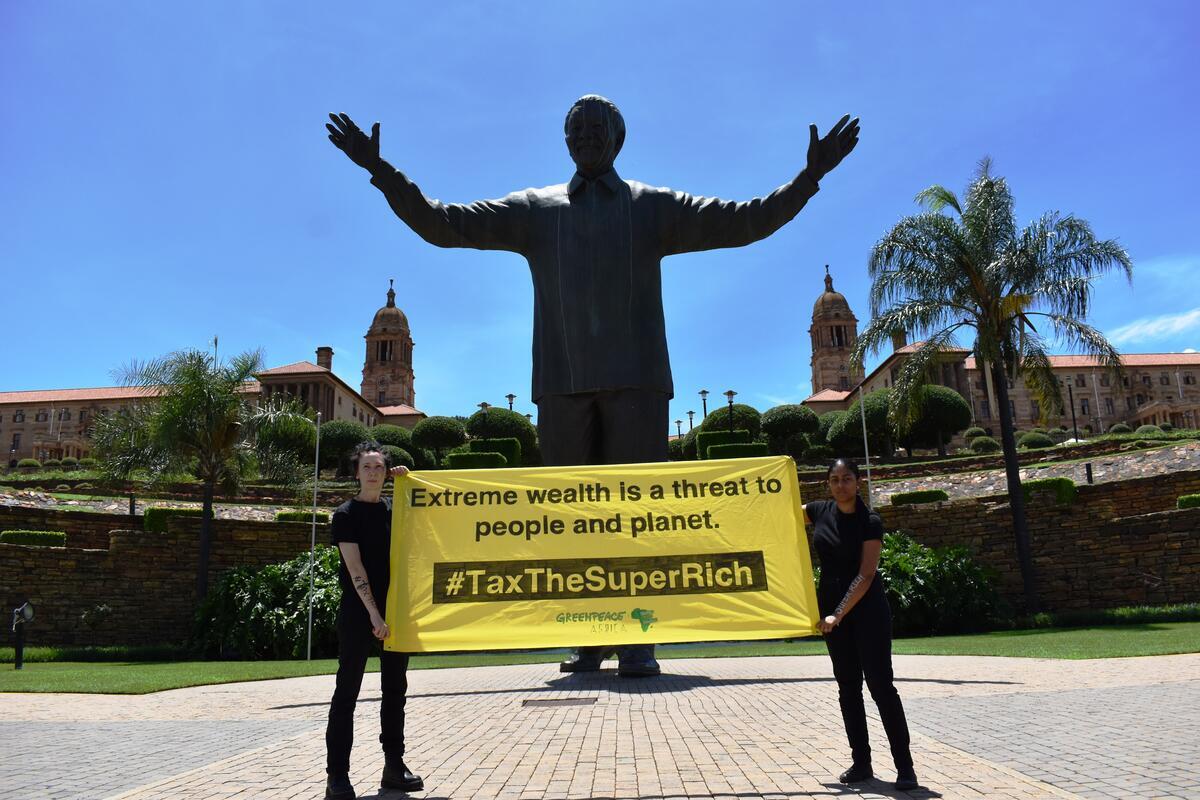 From Bezos’ Wedding to Sevilla’s Streets: A Global Demand to Tax the Super-Rich
