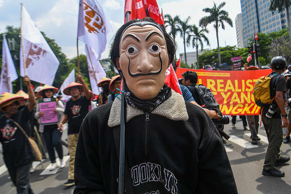 GEBRAK Coalition Hold a Protest in Jakarta. © Muhammad Adimaja / Greenpeace
