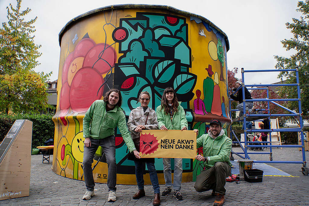 Huge Nuclear Waste Barrel Stands in Aarau, Switzerland. © Marc Meier / Greenpeace