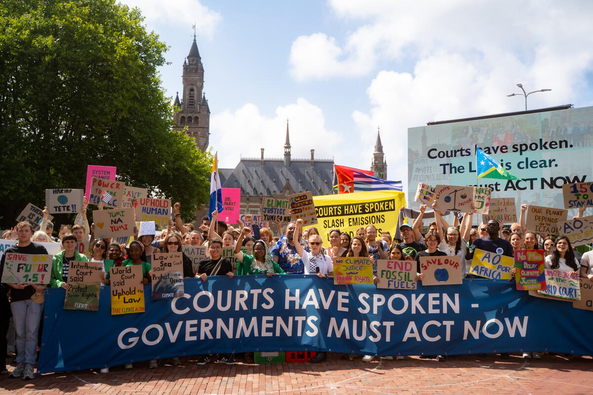 International Court of Justice Advisory Opinion, The Hague. © Tengbeh Kamara / Greenpeace