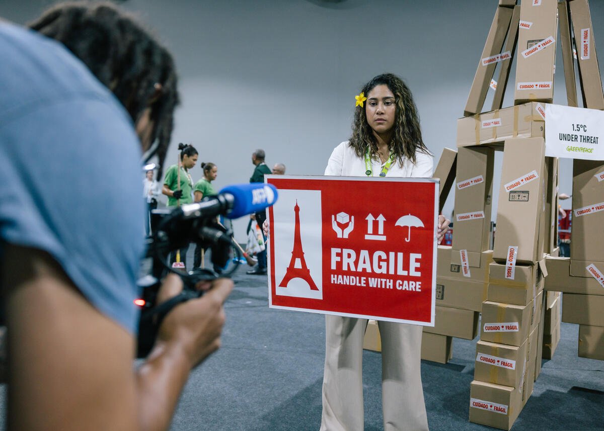 Eiffel Tower Activity at COP30 in Belem, Brazil. © Marie Jacquemin / Greenpeace Eiffel Tower Activity at COP30 in Belem, Brazil. © Marie Jacquemin / Greenpeace