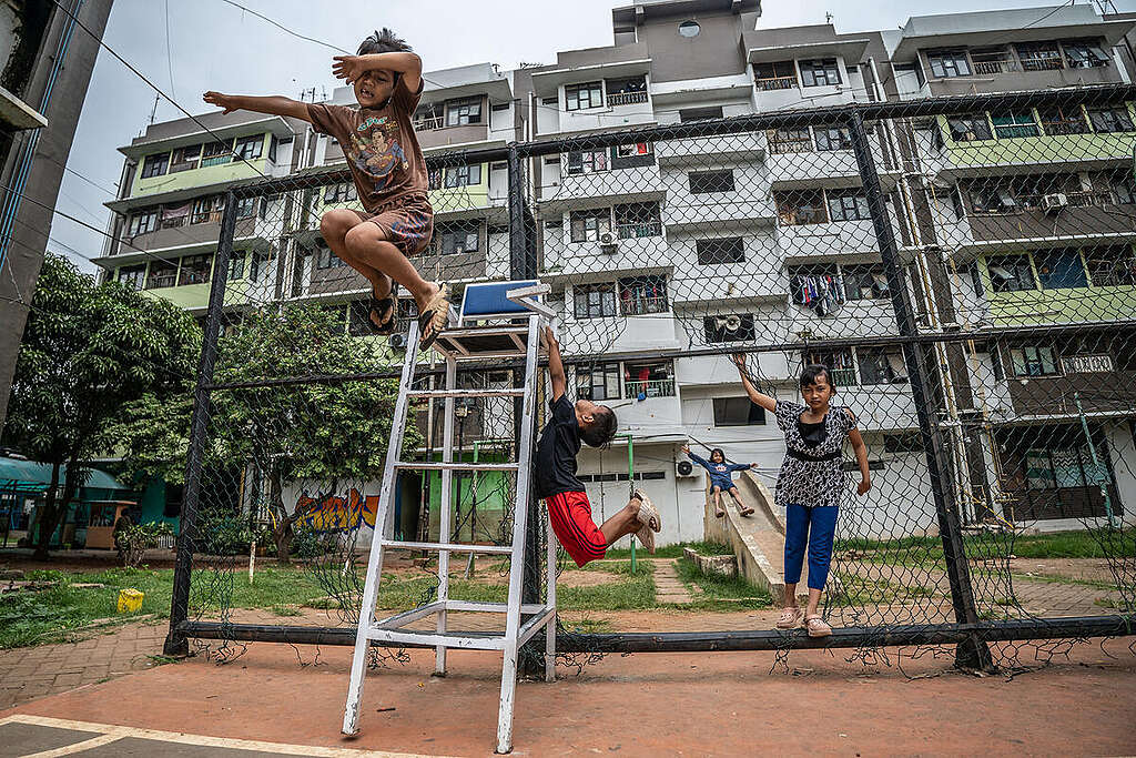 Marunda Flats in North Jakarta. © Jurnasyanto Sukarno / Greenpeace Marunda Flats in North Jakarta. © Jurnasyanto Sukarno / Greenpeace