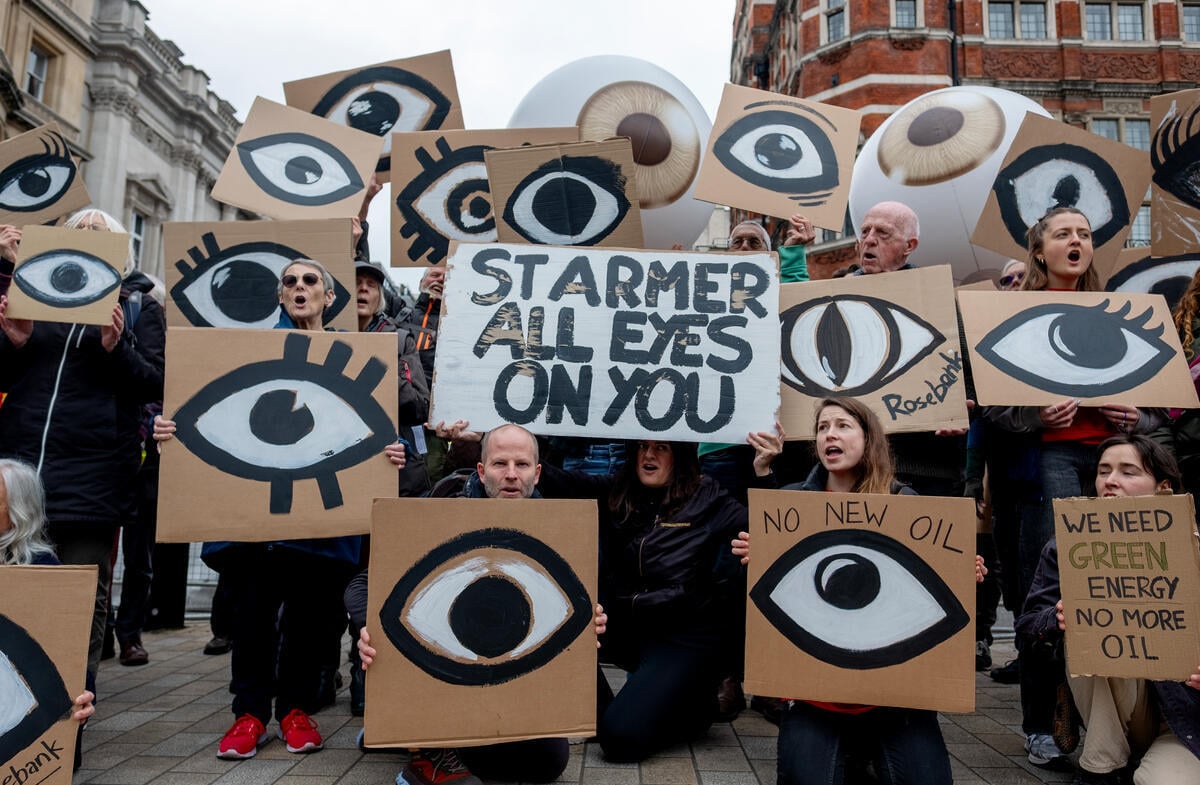 Best of Greenpeace action photos 2025