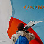 Andreas Demko and Aurélien Pinder are creating a mural based on the story of Sadako Sasaki, victim of the atomic bombing of Hiroshima. She was diagnosed with leukaemia and began folding 1,000 paper cranes in order to regain her health. According to Japanese legend, cranes are considered a symbol of good luck, and Sadako's story made them a global symbol of hope and peace. The mural is a further development of Daniel Ebert's artwork.