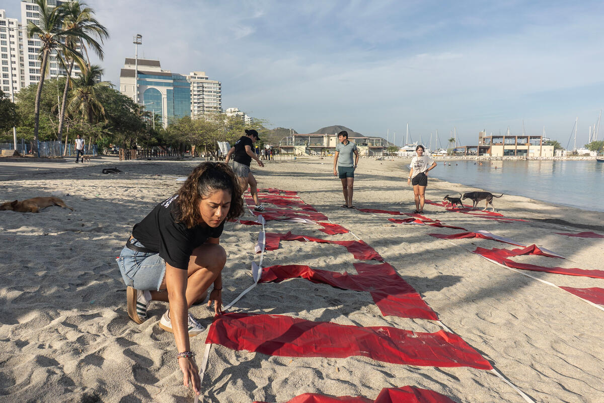 Intervention during Conference on Energy Transition in Santa Marta Beach, Colombia. &copy; Camilo Noriega / Greenpeace