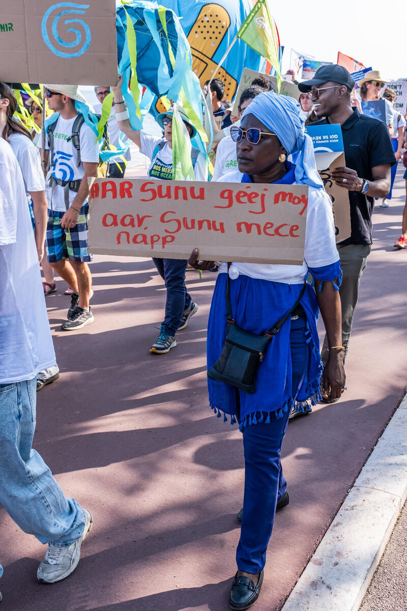 Oceans Blue March Protest in Nice, France. © Pierre Larrieu / Greenpeace