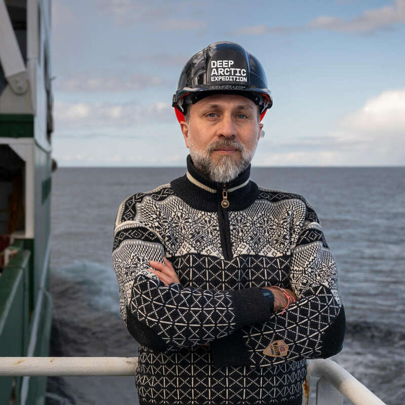 Deep Arctic Expedition - Team. &copy; Christian &Aring;slund / Greenpeace