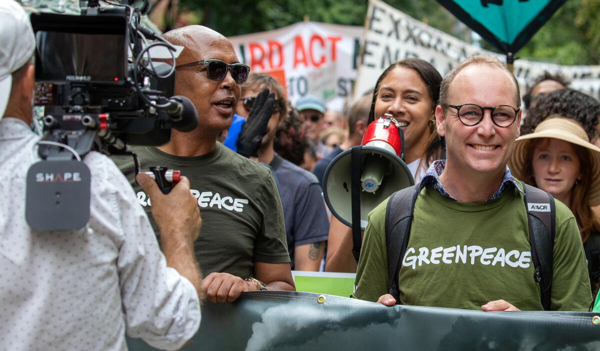 March to End Fossil Fuels in New York. &copy; Tim Aubry / Greenpeace
