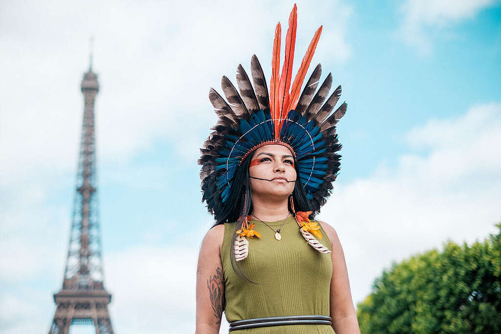 True Cost of Gold Tour - Juma Xipaia at Event in Paris Indigenous leaders from the Brazilian and Guyanese Amazon are in Paris.
The "True Cost of Gold" is a European advocacy tour taking place from 8–19 June 2026, bringing Indigenous leaders from the Brazilian Amazon to France, the Netherlands, Belgium and Italy.
The tour follows the release of Greenpeace Brazil’s investigation "Gold Laundering in the Amazon: Anatomy of a Fraud" and aims to raise awareness about the impacts of illegal gold mining on Indigenous territories, forests and rivers, while calling for stronger traceability and accountability across global gold supply chains.
The delegation includes Alessandra Korap Munduruku, Juma Xipaia, Megaron Txucarramãe, Beptuk Metuktire and Tapinkili Anaïman.