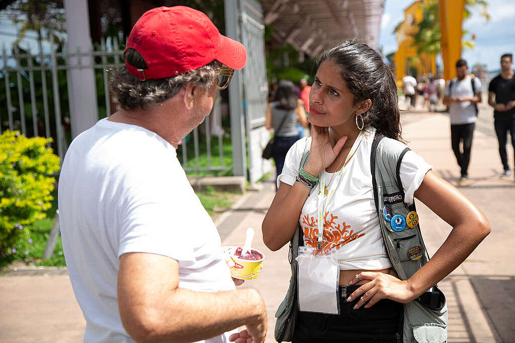 Direct Dialogue raise the awareness of donations to Greenpeace campaigns. Esperanza opens her doors for the first time in the city of Belém, Pará state, Brazil. These 50 days expedition on the Amazon Reef exposed the French oil company Total, after revealing the existence of reefs inside one of Total's block.