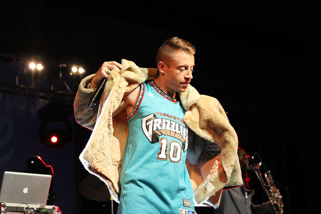 Macklemore Macklemore performing on stage. Photo: Amanda Rhoades / San Francisco Foghorn via Flickr