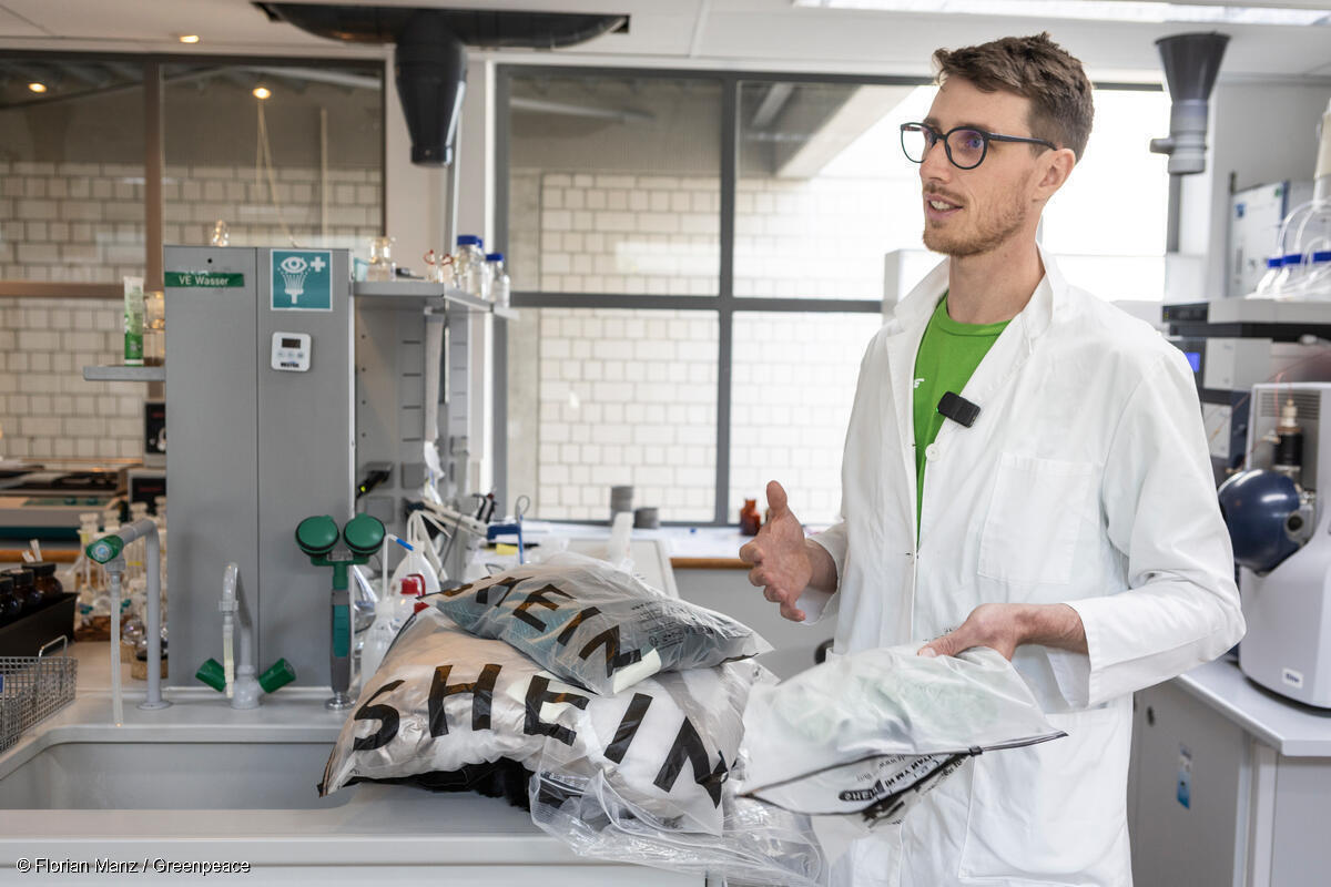 חשיפה: כימיקלים מסוכנים בבגדי ״Shein״ בישראל