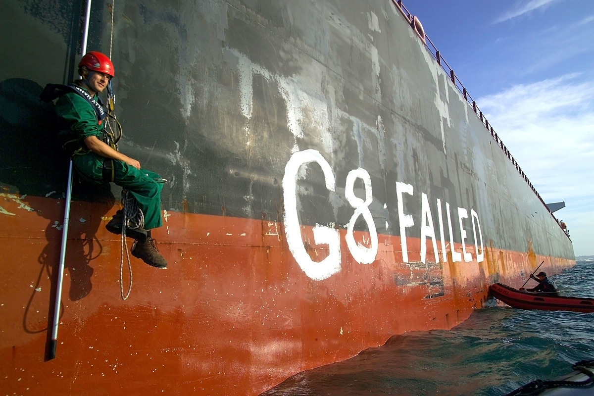 Climate Action in Civitavecchia during G8 in Italy. © Alfio Giannotti