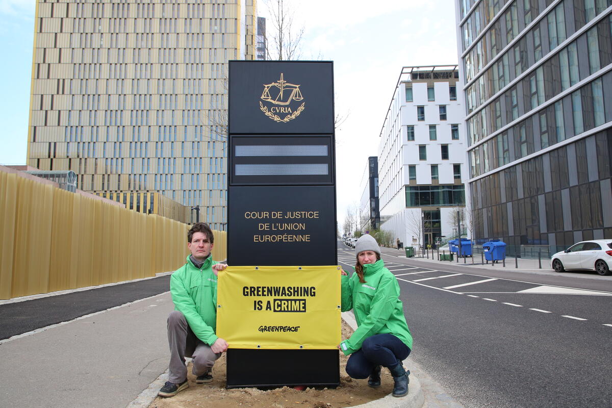 Greenpeace fa causa alla Commissione europea contro gas e nucleare in tassonomia