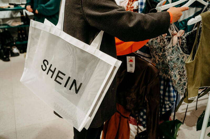 Popup store Shein a Monaco Popup store Shein a Monaco