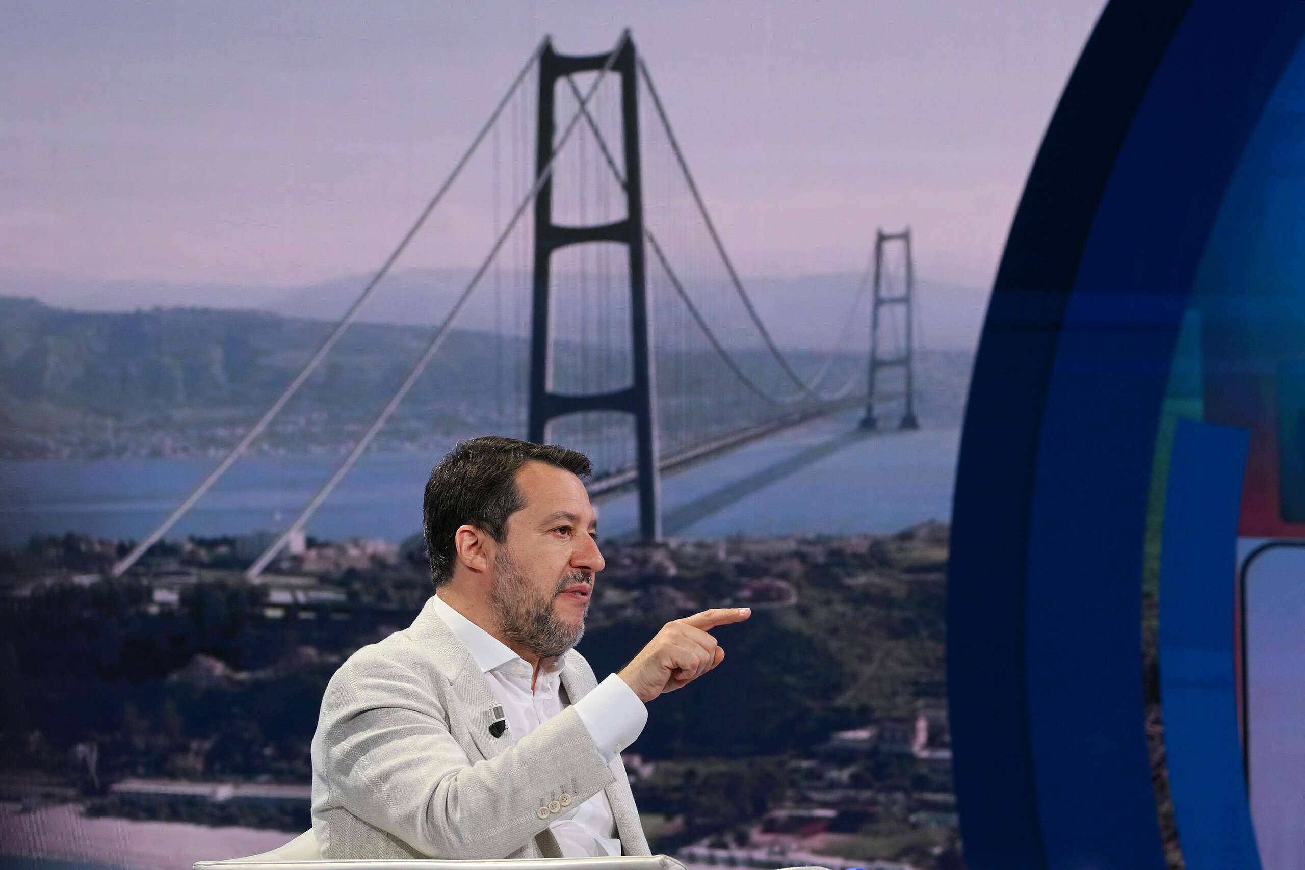 Il ponte sullo Stretto: perché non dobbiamo arrenderci