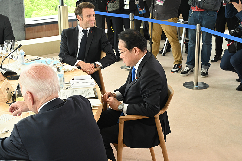 グランドプリンスホテル広島で行われたG7首脳によるセッション、ワーキングランチでの岸田首相