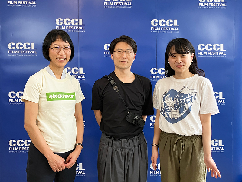 CCCL映画祭で最高賞を受賞した「御渡り/MIWATARI」製作を担当したスタッフとクリエイティブユニット「HAKUA」のメンバー