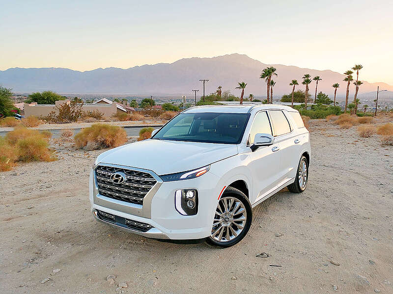 매년 SUV 수는 빠르게 증가하고 있으며, 2022년 국내 시장 SUV 판매량은 60%를 넘어섰다.
