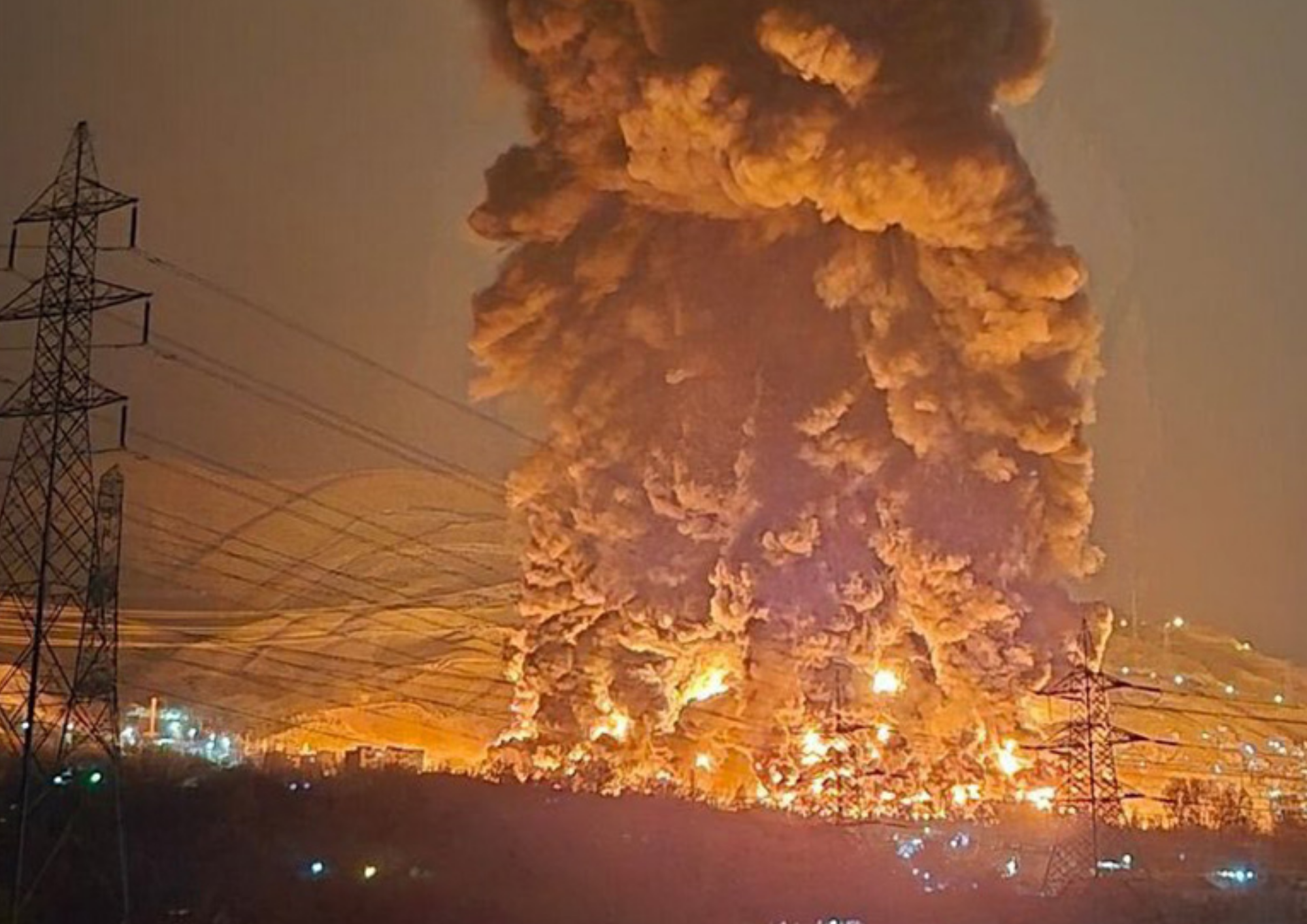 테헤란의 석유 저장 시설에 대한 공격은 앞으로 수십 년 동안 심각한 건강 피해를 초래할 것입니다.